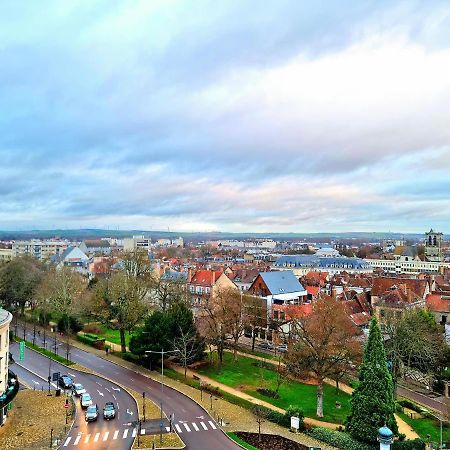 Le Perchoir, High-End & Panoramic View Apartment Троа Екстериор снимка