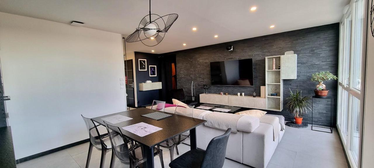 Le Perchoir, High-End & Panoramic View Apartment Троа Екстериор снимка